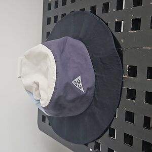Acg nike m/l tricolor water repellent bucket hat